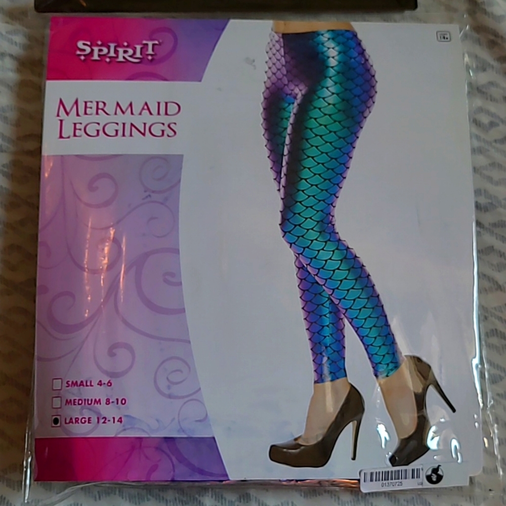 Iridescent mermaid leggings